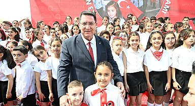 Başkan Dere: Milli egemenlik ruhu, çocuklarımızın umudundadır