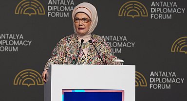 Emine Erdoğan'dan Filistinli çocukların eğitimi için çağrı