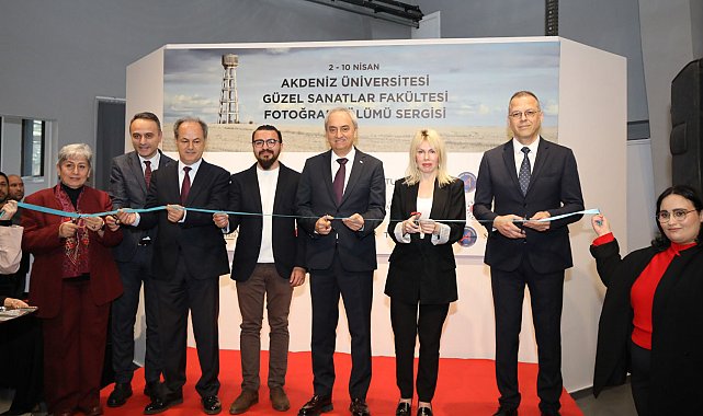 GSF öğrencilerinden anlamlı sergi