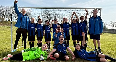 İngiliz futbolculara destek