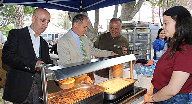 Sosyal Bilimler MYO'da geleneksel pilav günü