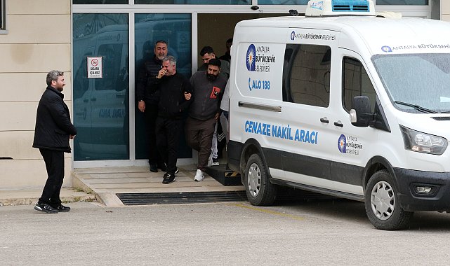 Tatil için geldiği Antalya'da boğulan Ali'nin cenazesini yakınları aldı