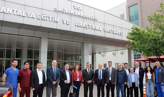 Türk Cerrahi Derneği'nden hastane ziyareti