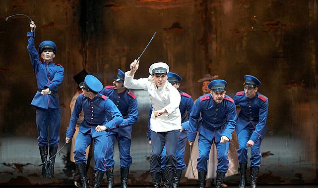 'Anna Karenina' Antalya'ya veda etti