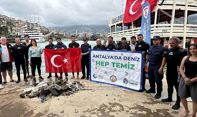 Alanya'da deniz temizliği