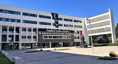 Antalya Büyükşehir Belediyesi'ne yönelik soruşturmada 14 tutuklama