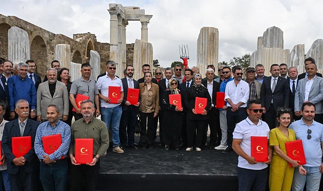 Antalya'da zeytinyağı üreticileri ödüllendirildi