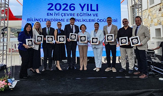 Muratpaşa 11 yıldır zirvede