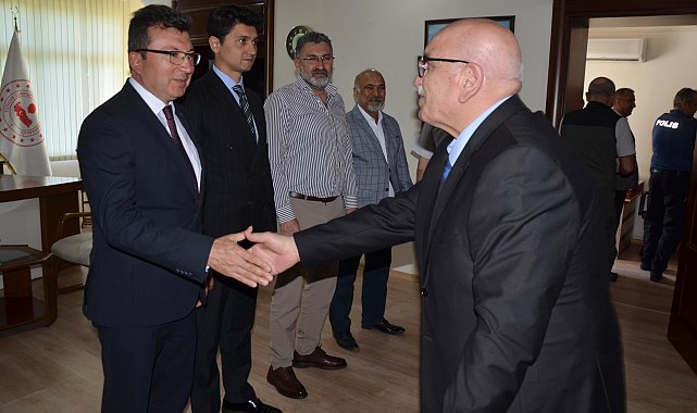 Serik'te protokol bayramlaştı