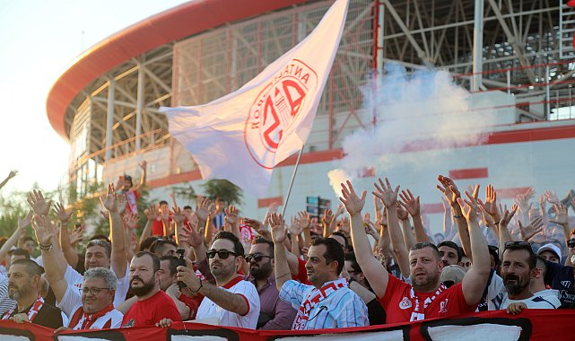 'Antalyaspor Sahipsiz Değildir' yürüyüşü