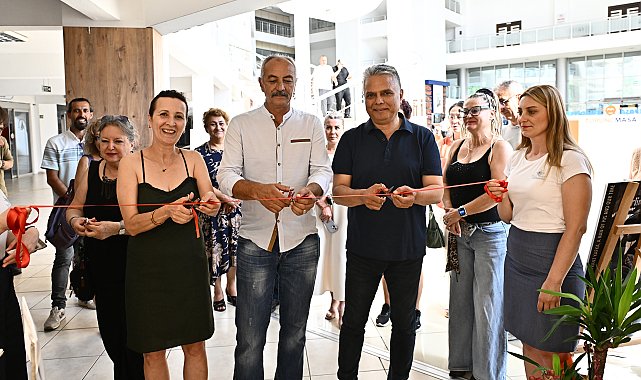 'Sessiz Kalan Evler' sanatseverlerle buluştu
