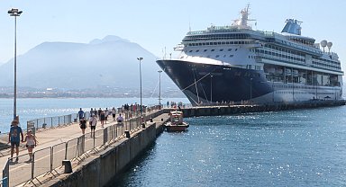 Alanya'ya 5 ayda kruvaziyerle 3 bin 197 yolcu geldi