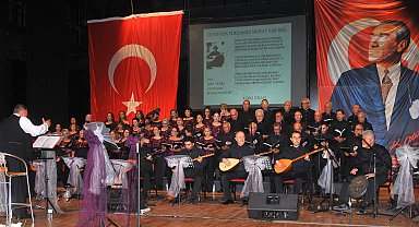 Antalyalı hekimlerden türkü şöleni