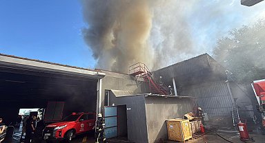 Araç tamir ve bakım servisinde yangın