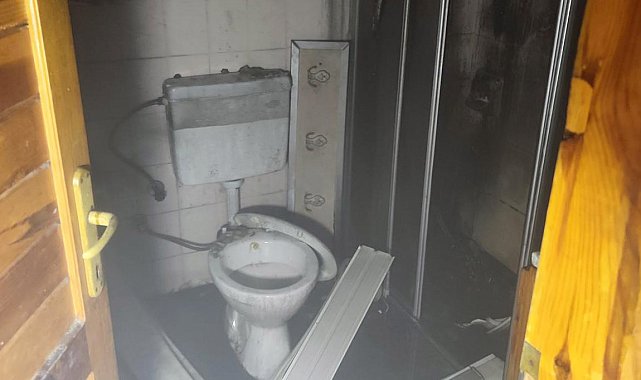 Dairedeki yangın büyümeden söndürüldü