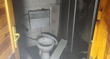 Dairedeki yangın büyümeden söndürüldü