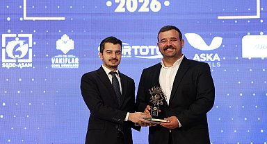 DHA muhabiri TFMD özel ödülünü törende aldı