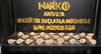 Durdurulan araçta 16 kilo eroin ele geçirildi