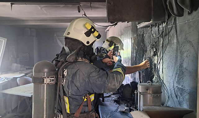 Elektrik panosundaki yangın büyümeden söndürüldü