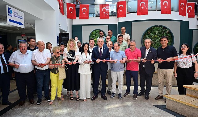 Isparta'nın kokusu Kepez'de sanatla buluştu