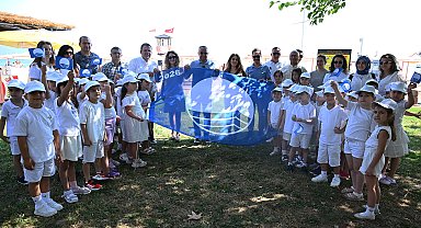 Kemer Belediyesi Halk Plajı'na mavi bayrak