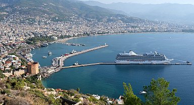 Ruslar konut için en çok Alanya'yı tercih etti