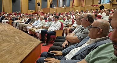 Antalya Kent Konseyi'nde Semanur Kurt güven tazeledi