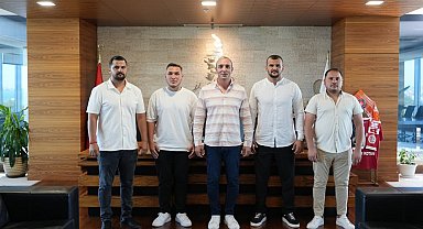 Başkan Kotan başarılı güreşçileri ödüllendirdi