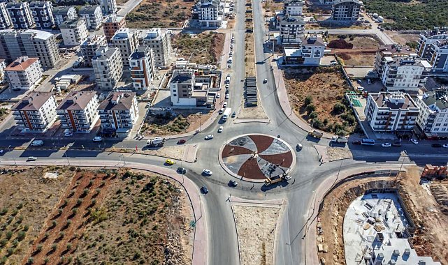 Kepez'den su tasarrufuna kurakçıl peyzaj uygulaması