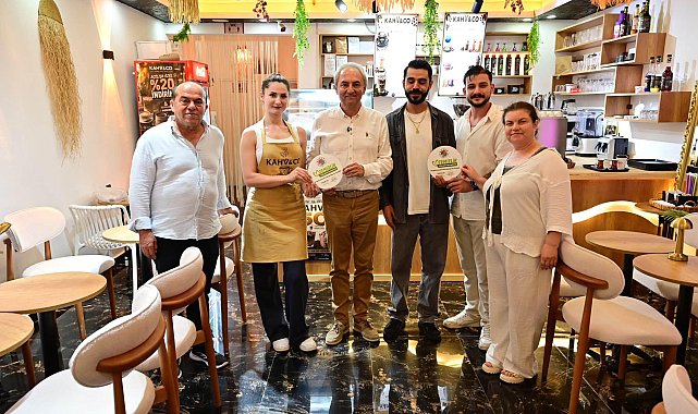 Kocagöz, esnafa 'Temizlik Kirletmemektir' kampanyasını tanıttı