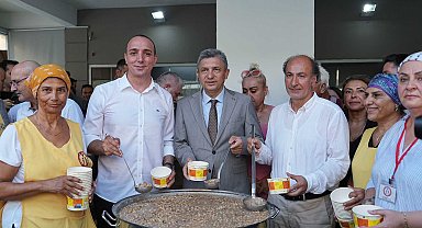 Konyaaltı'nda aşure lokması programı