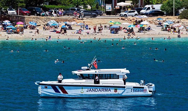 Manavgat ve Kaş'ta botlu denetim