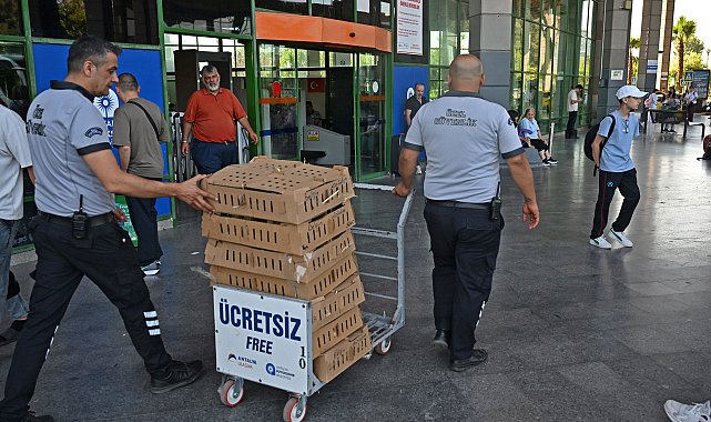 Otogarda, usulsüz taşınan 700 civcive el konuldu