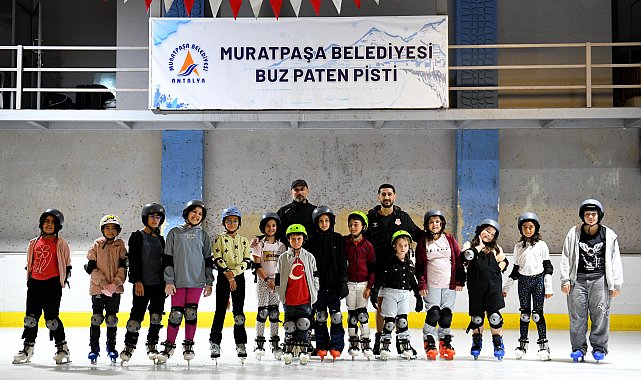 Yaz aylarında serinleten adres; Dağyakası Buz Pisti